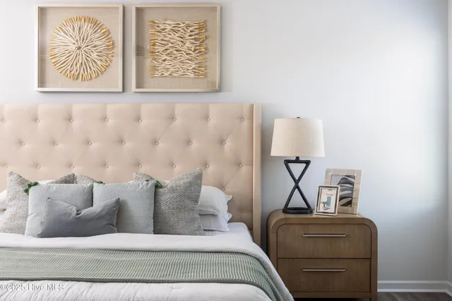 $364,810 | 611 South Squires Run Lane, Richlands, NC 28574