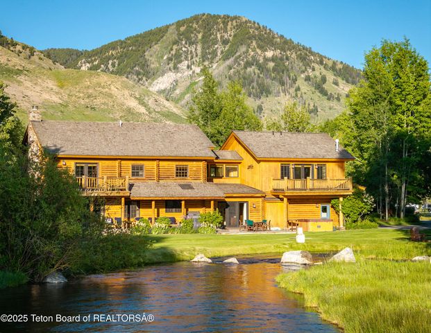 $12,950,000 | 3755 Trail Drive, Jackson, WY 83001