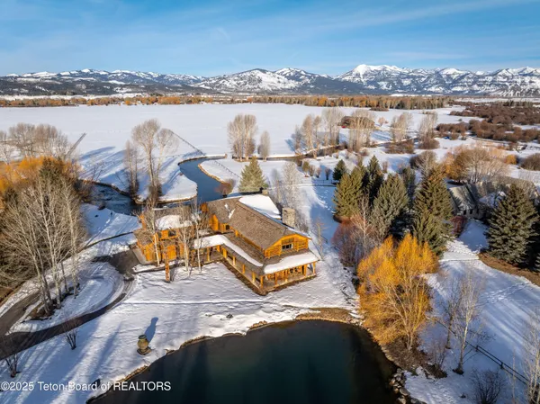 $10,250,000 | 3755 Trail Drive, Jackson, WY 83001
