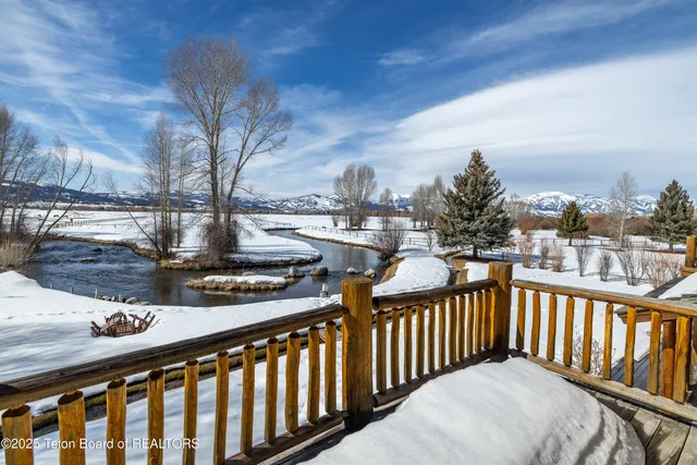 $10,250,000 | 3755 Trail Drive, Jackson, WY 83001