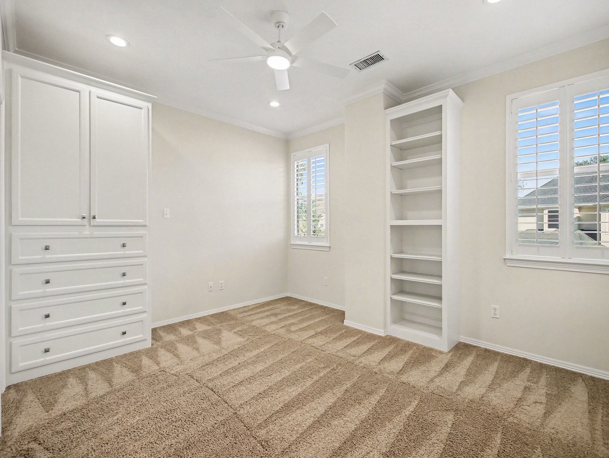 22918 Chaus Court Katy, TX 77494 - Photo 27 of 35 a view of room with window and ceiling fan