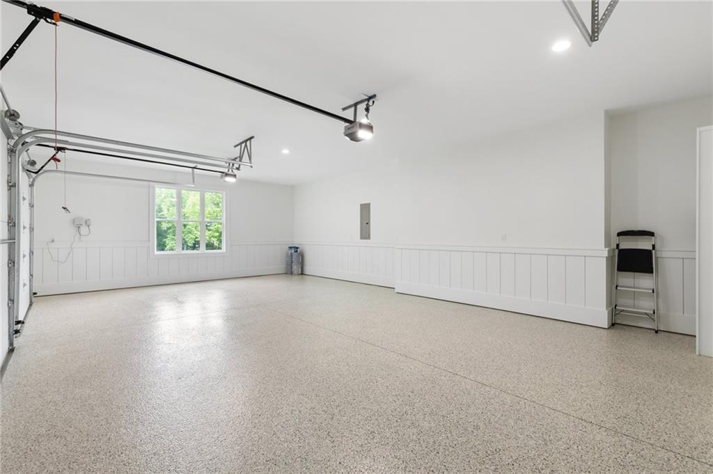 461 Harry McCarty Road Bethlehem, GA 30620 - Photo 59 of 78 an empty room with windows and entrance