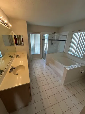 $2,500 | 5704 Northwest Croton Avenue, Port St. Lucie, FL 34986