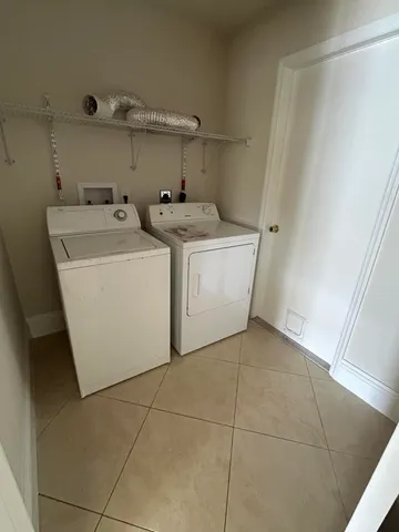 $2,500 | 5704 Northwest Croton Avenue, Port St. Lucie, FL 34986