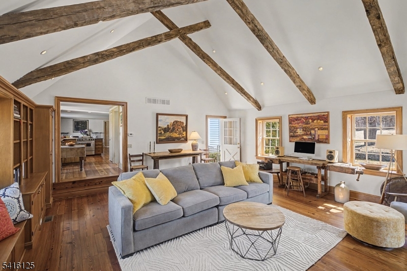 56 Strimples Mill Road Stockton, NJ 08559 - Photo 8 of 46