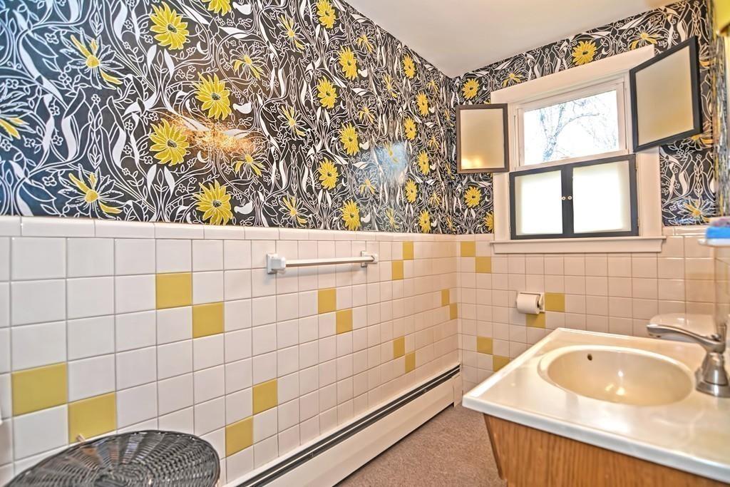 92 Cragmore Road Newton, MA 02461 - Photo 37 of 42 Gallery Image 37