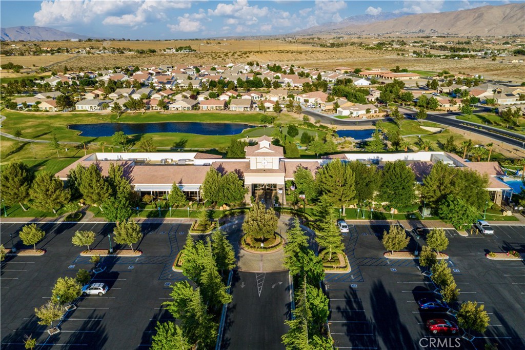 19330 Galloping Hill Road Apple Valley, CA 92308 - Photo 38 of 46 Main Club House