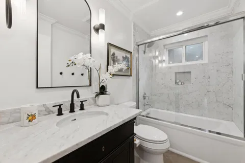 $2,198,000 | 611 Hillcrest Drive, Redwood City, CA 94062
