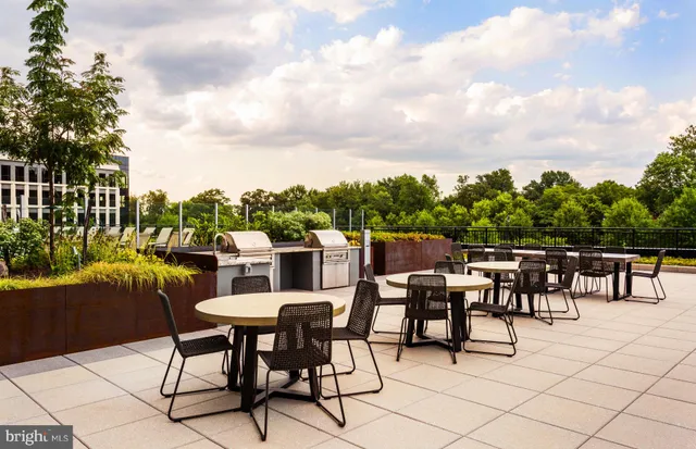 $574,990 | 125 Kinsale Place, Unit 3, Oxon Hill, MD 20745