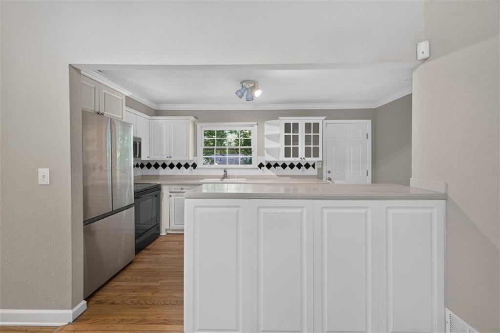1020 Scott Boulevard, Unit D3 Decatur, GA 30030 - Photo 9 of 39 Gallery Image 9