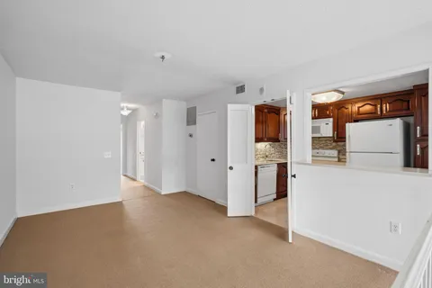$595,000 | 3101 New Mexico Avenue Northwest, Unit 817, Washington, DC 20016