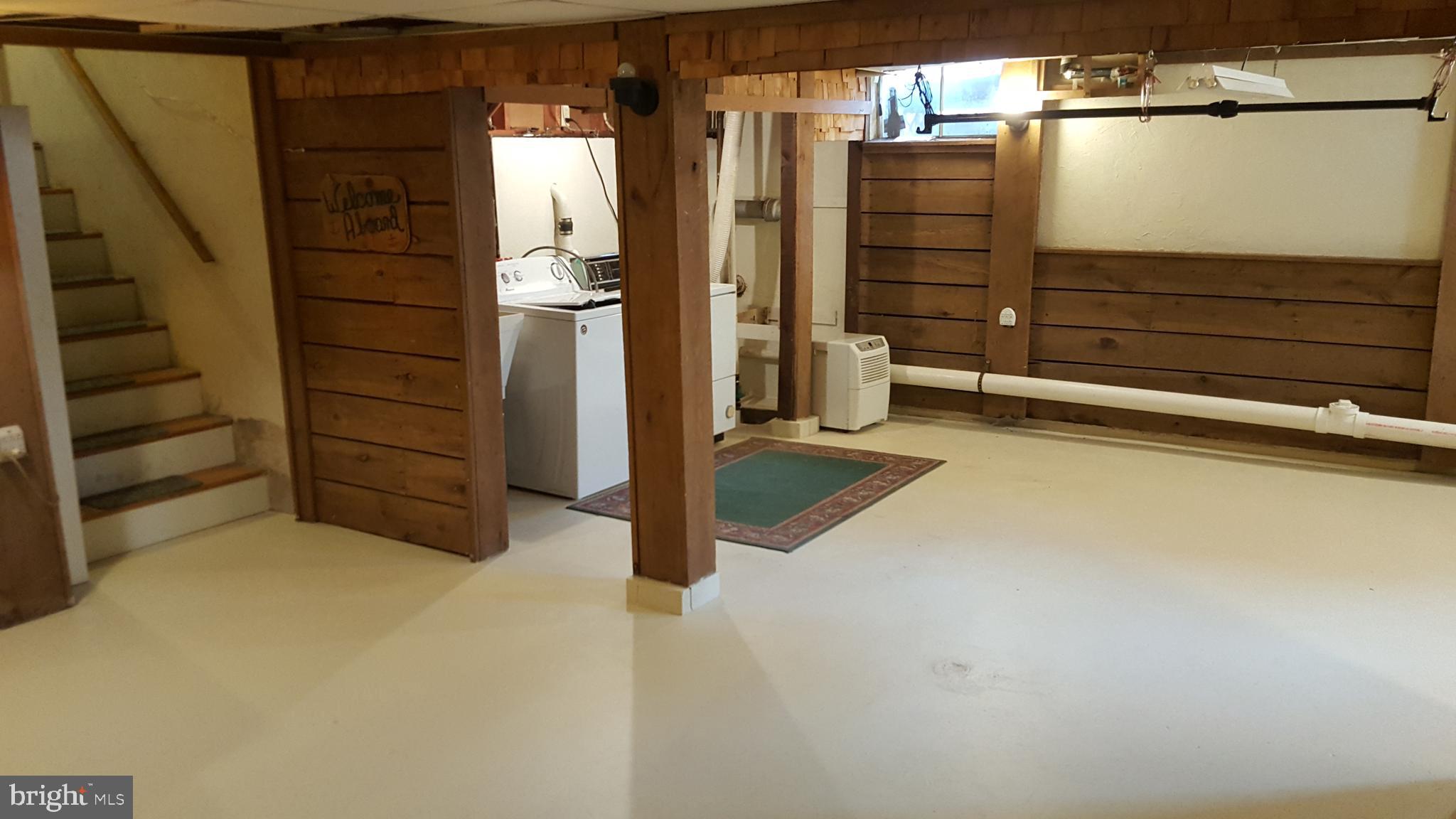 1513 Chestnut Hill Road Pottstown, PA 19465 - Photo 27 of 33 Basement