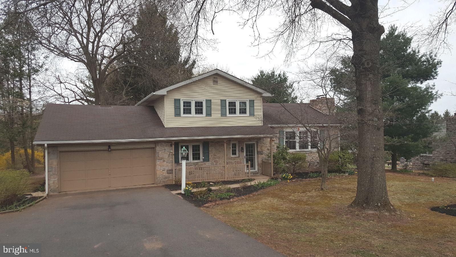 1513 Chestnut Hill Road Pottstown, PA 19465 - Photo 33 of 33 Two Car Garage