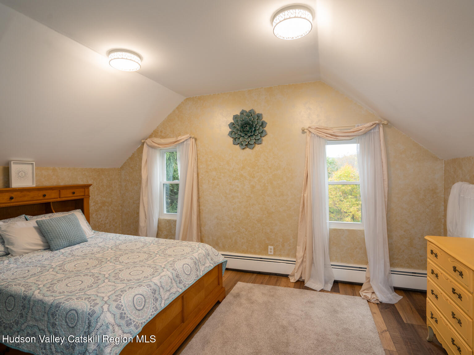 8 Creekside Road Hopewell Junction, NY 12533 - Photo 23 of 34 a bedroom with a bed and a window