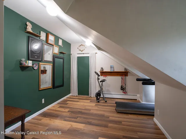 a view of entryway and hall