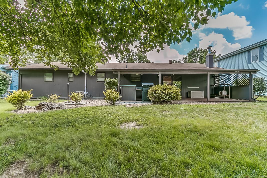 406 Sutters Mill Road St. Peters, MO 63376 - Photo 3 of 25 Gallery Image 3