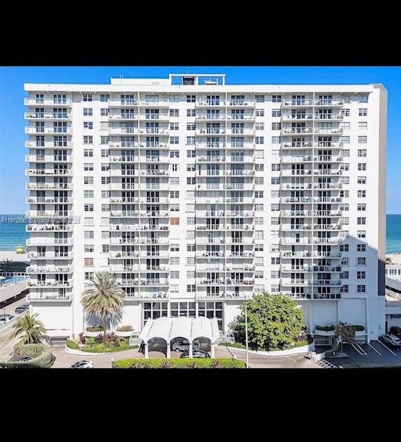 5701 Collins Avenue, Unit PH10 Miami Beach, FL 33140 - Photo 20 of 24