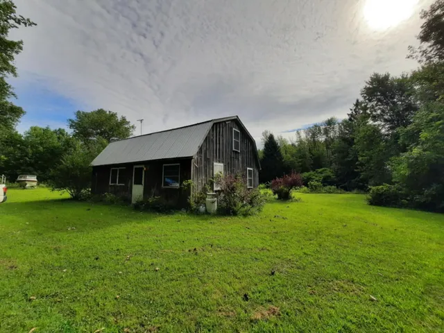 $239,000 | 255 Canal Lane, North Hero, VT 05474
