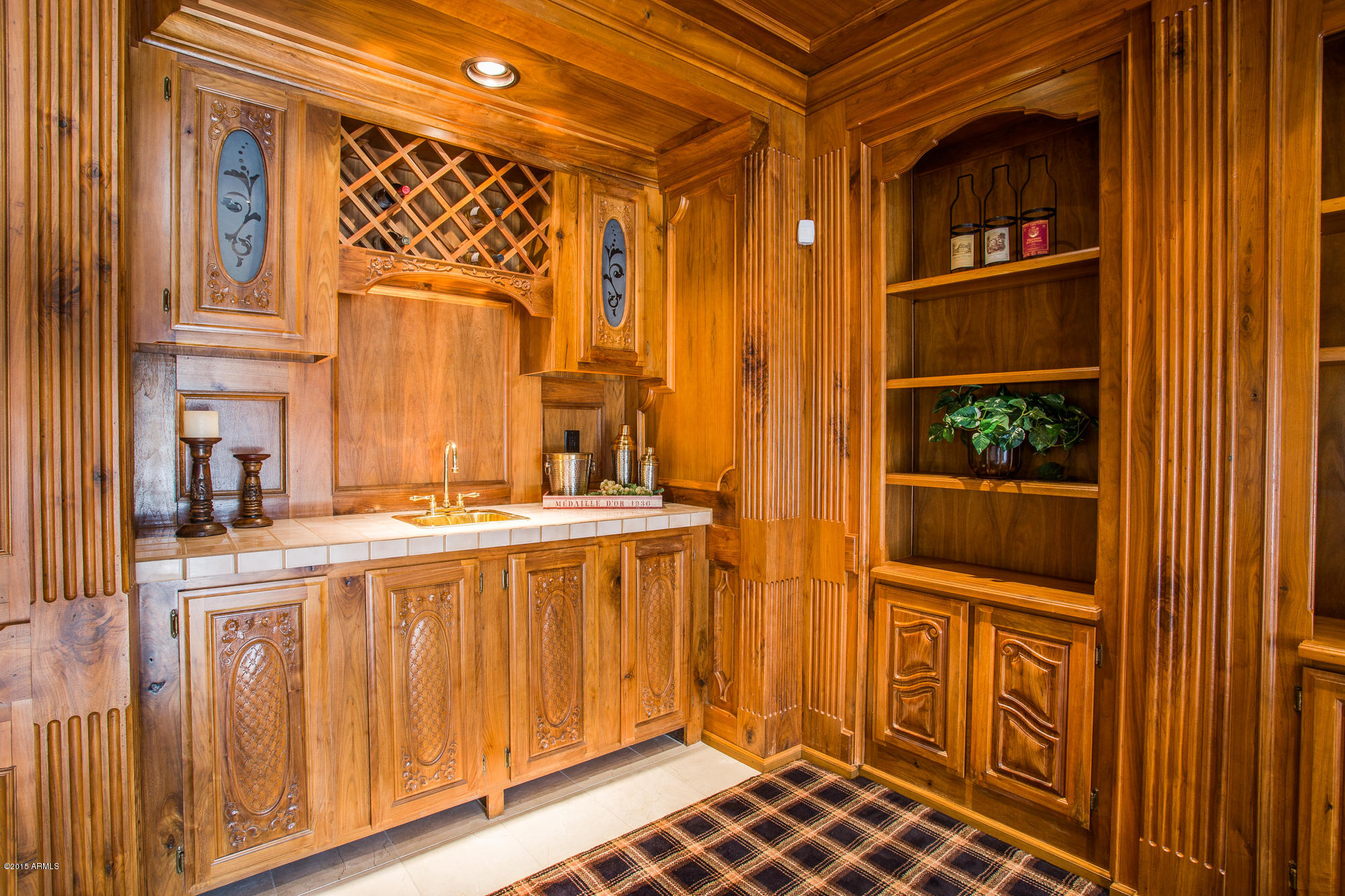 6431 East Cactus Wren Road Paradise Valley, AZ 85253 - Photo 15 of 54 office wet bar