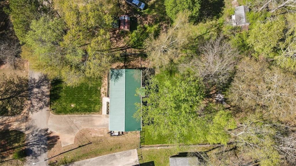 5638 Nacoochee Street Lula, GA 30554 - Photo 23 of 29 a pathway of a yard