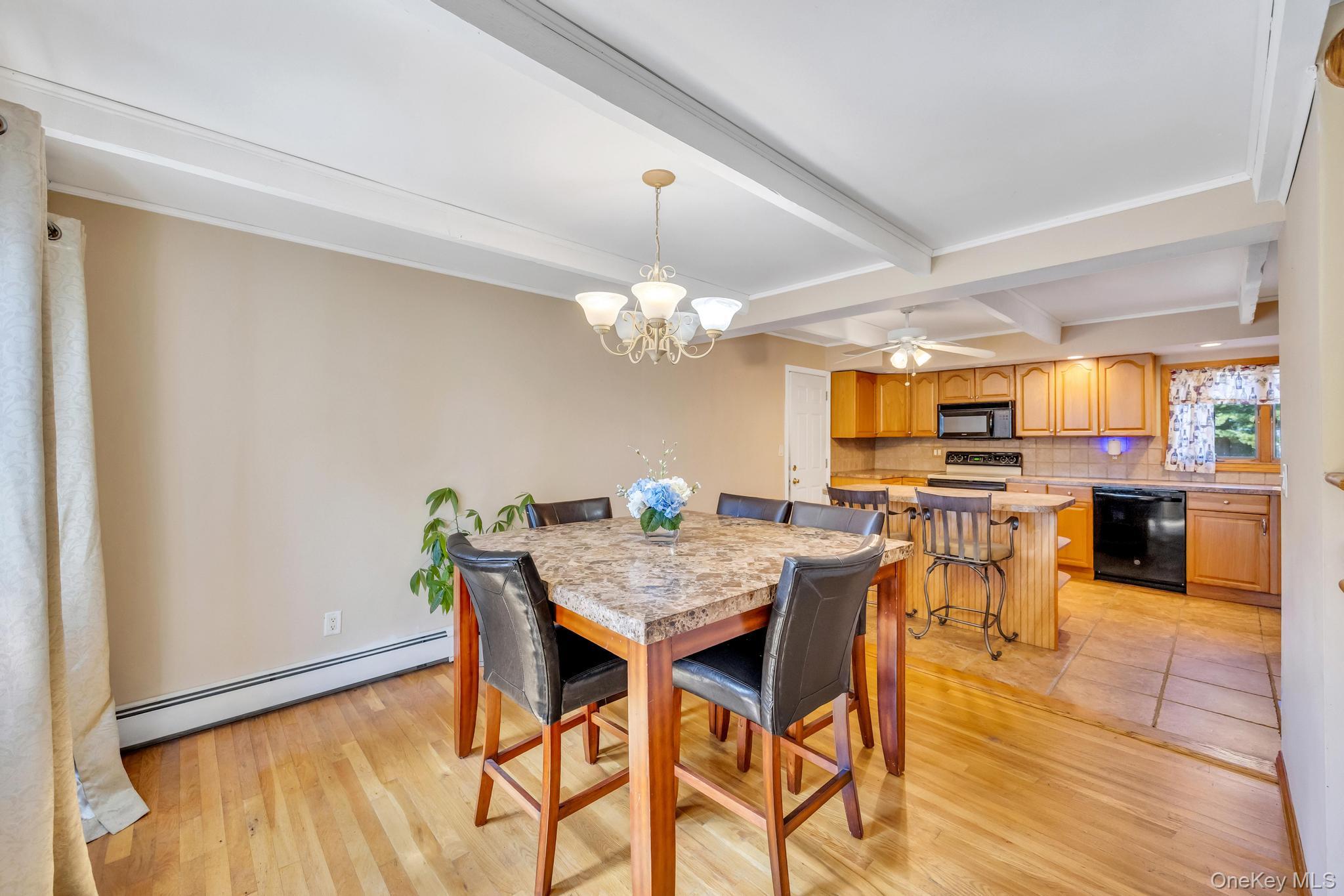 358 Holbrook Road Ronkonkoma, NY 11779 - Photo 19 of 42