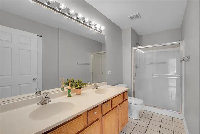 $198,000 | 1248 North Red Oak Circle, Unit 2, Round Lake Beach, IL 60073