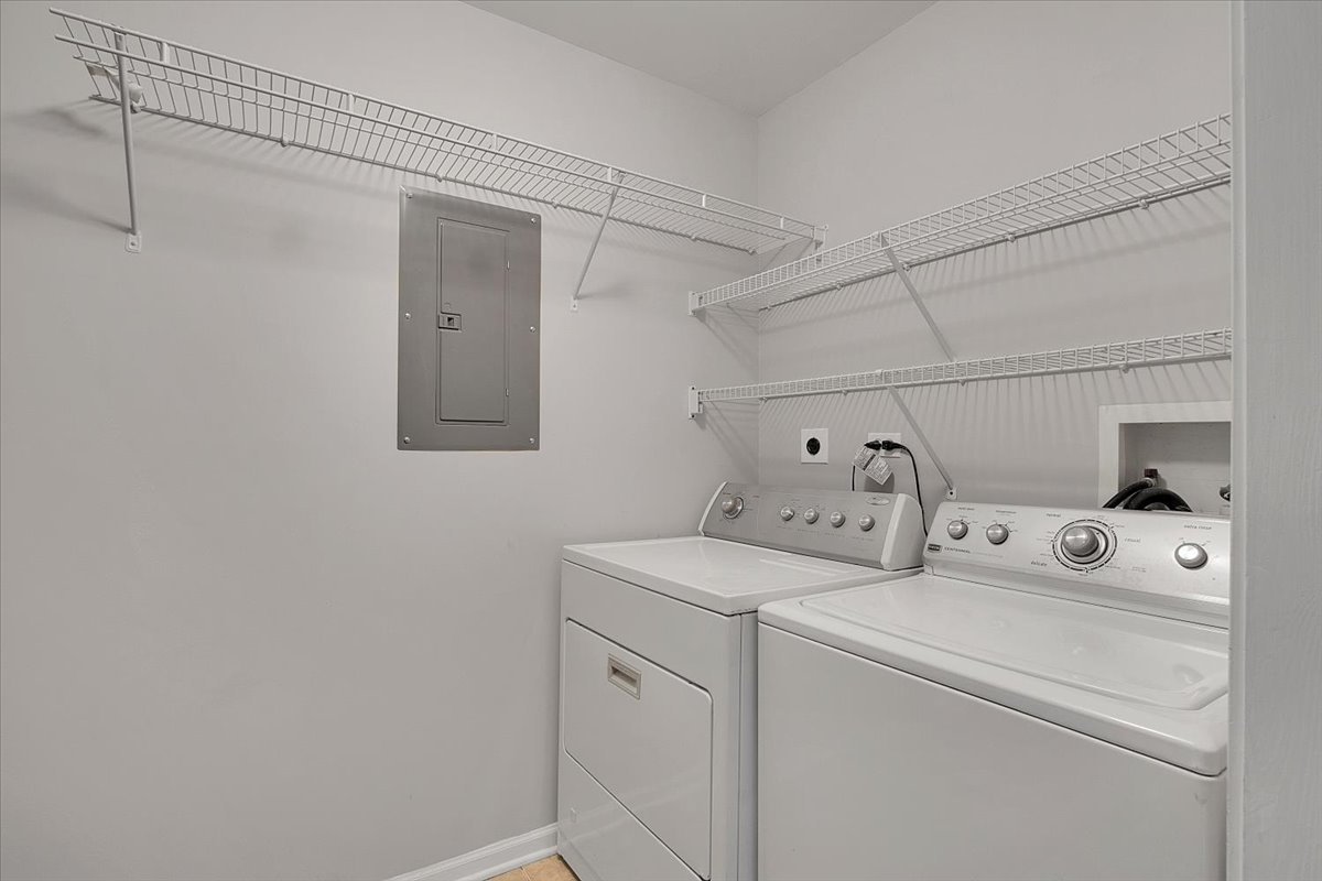 1248 North Red Oak Circle, Unit 2 Round Lake Beach, IL 60073 - Photo 17 of 21 a utility room with dryer and washer