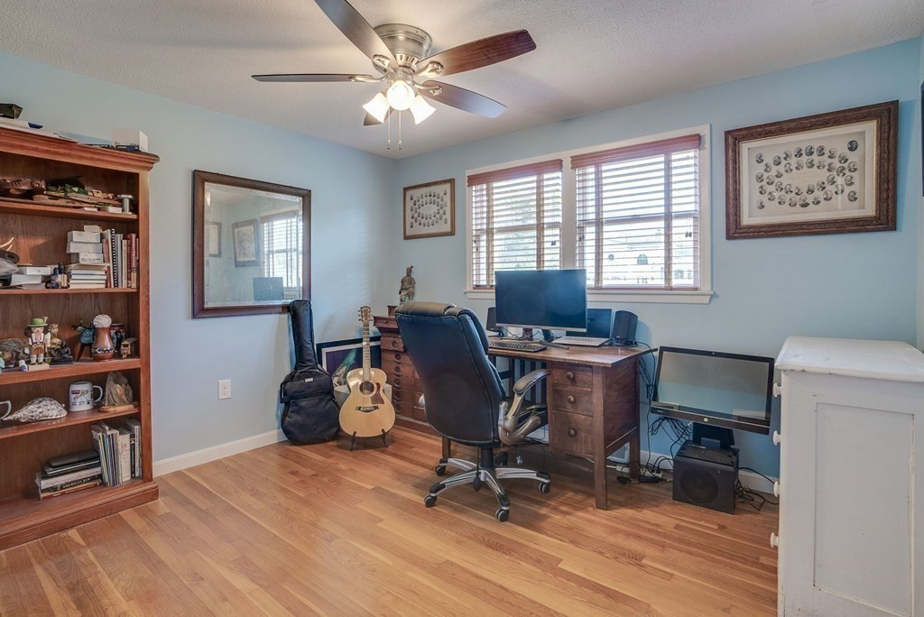 22 John Robinson Road Hudson, MA 01749 - Photo 22 of 35 Gallery Image 22