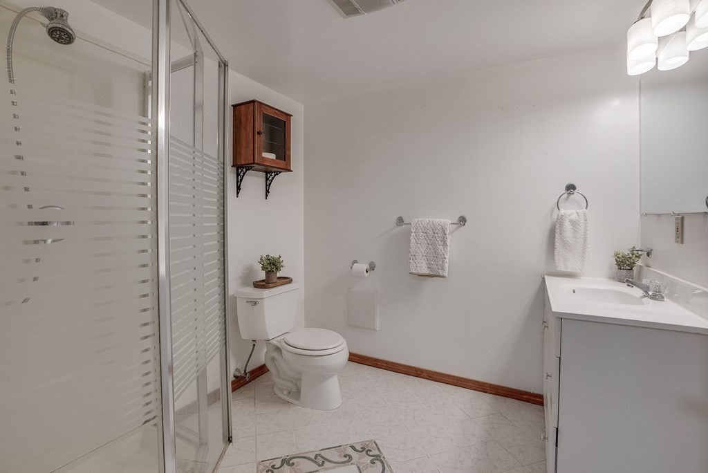 22 John Robinson Road Hudson, MA 01749 - Photo 25 of 35 Gallery Image 25