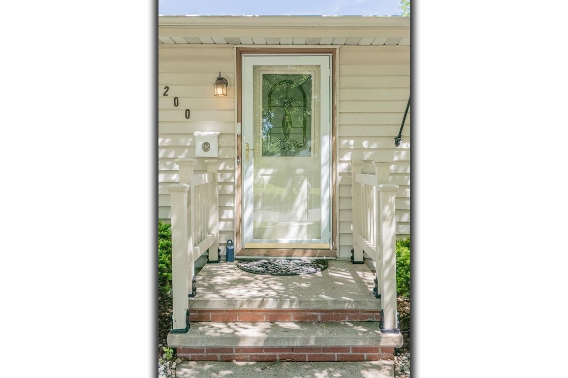 200 East Pershing Street Appleton, WI 54911 - Photo 2 of 65