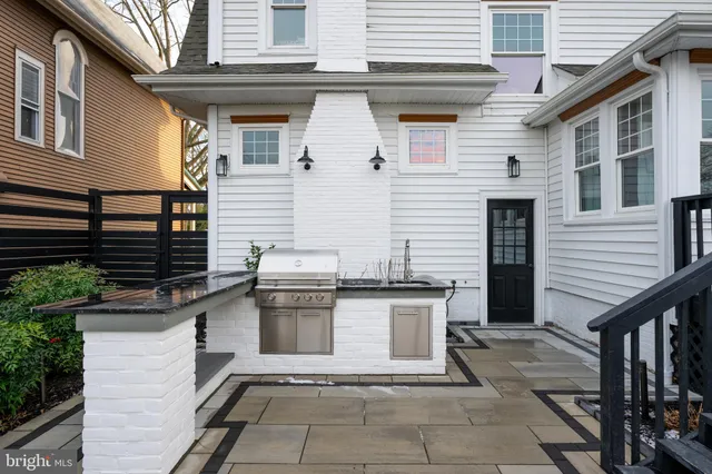 $425,000 | 108 Delaware Avenue, Bridgeville, DE 19933