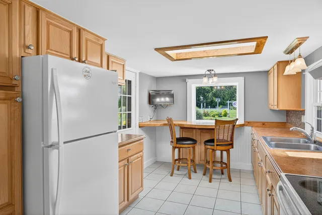 $739,000 | 99 Route 130, Forestdale, MA 02644