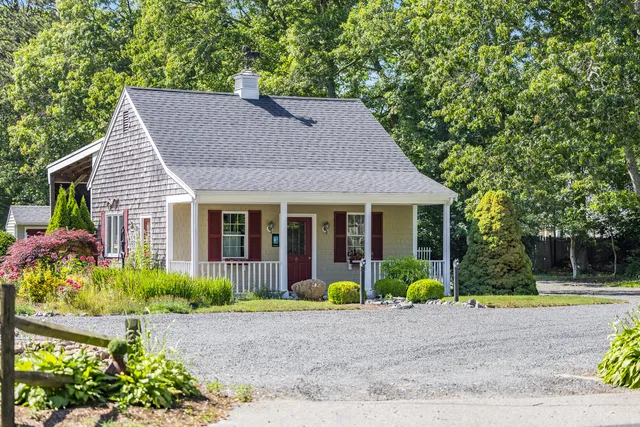 $739,000 | 99 Route 130, Forestdale, MA 02644