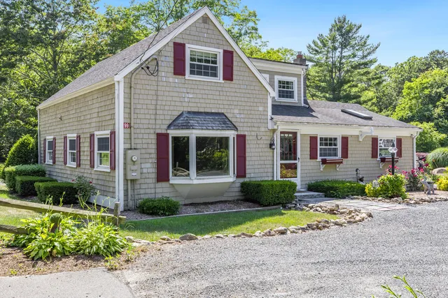 $739,000 | 99 Route 130, Forestdale, MA 02644