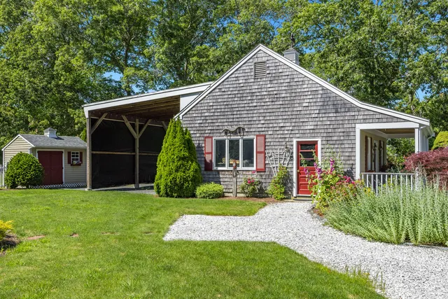 $739,000 | 99 Route 130, Forestdale, MA 02644