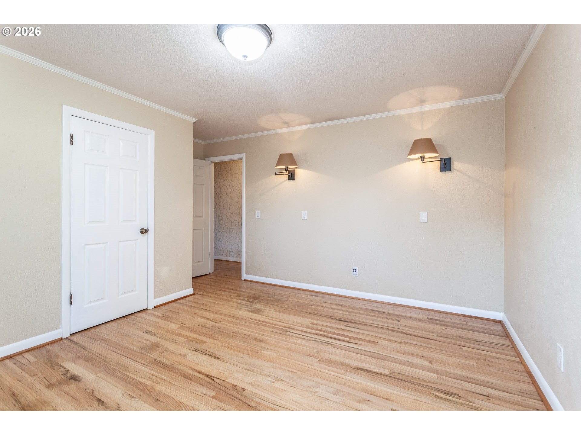 6805 Northeast Multnomah Street Portland, OR 97213 - Photo 17 of 44 a view of an empty room