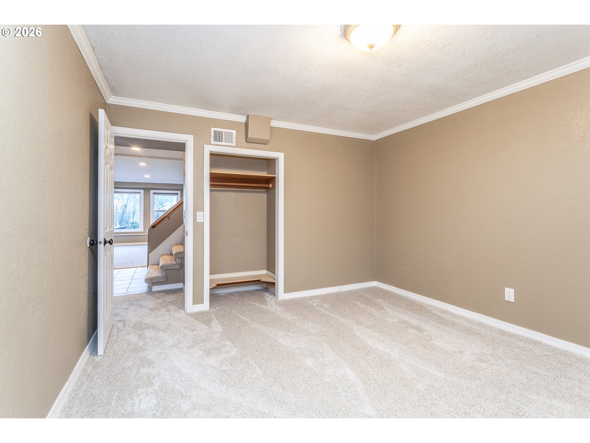 6805 Northeast Multnomah Street Portland, OR 97213 - Photo 32 of 44 a view of an empty room