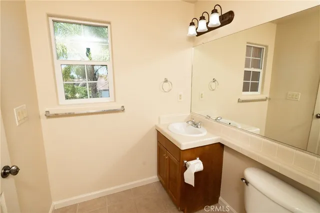 $559,000 | 8185 Lake Shore Drive, Chowchilla, CA 93610