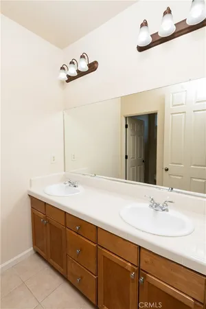 $530,000 | 8185 Lake Shore Drive, Chowchilla, CA 93610