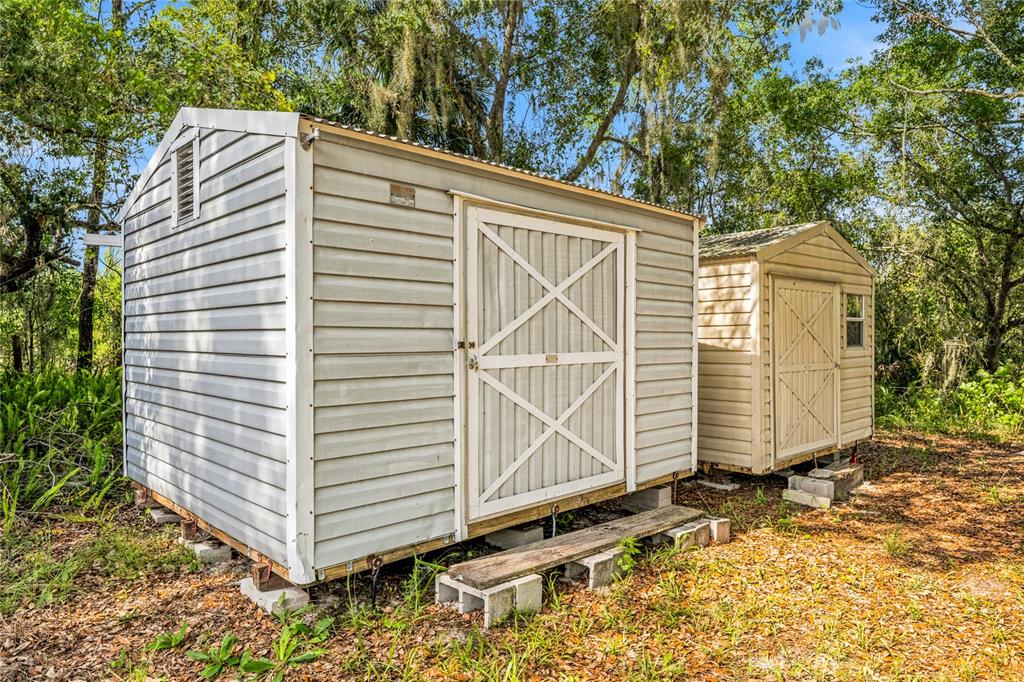 749 State Rte 415 Osteen, FL 32764 - Photo 30 of 42