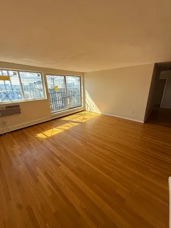 $4,100 | 1643 Cambridge Street, Unit 73, Cambridge, MA 02138