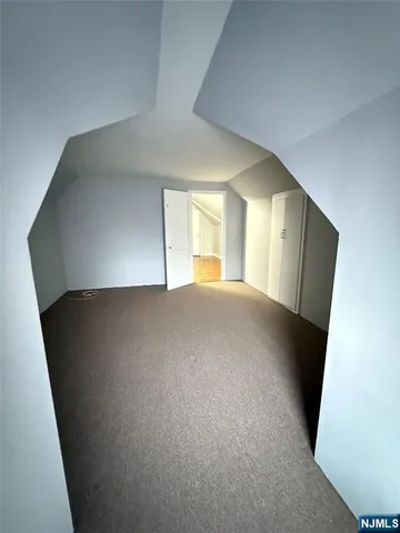 $2,450 | 139 Summit Cross, Rutherford, NJ 07070