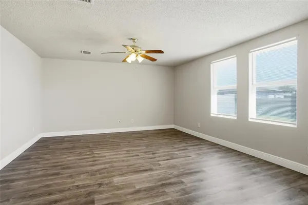 $2,150 | 1693 Westbury Drive, Rockwall, TX 75032