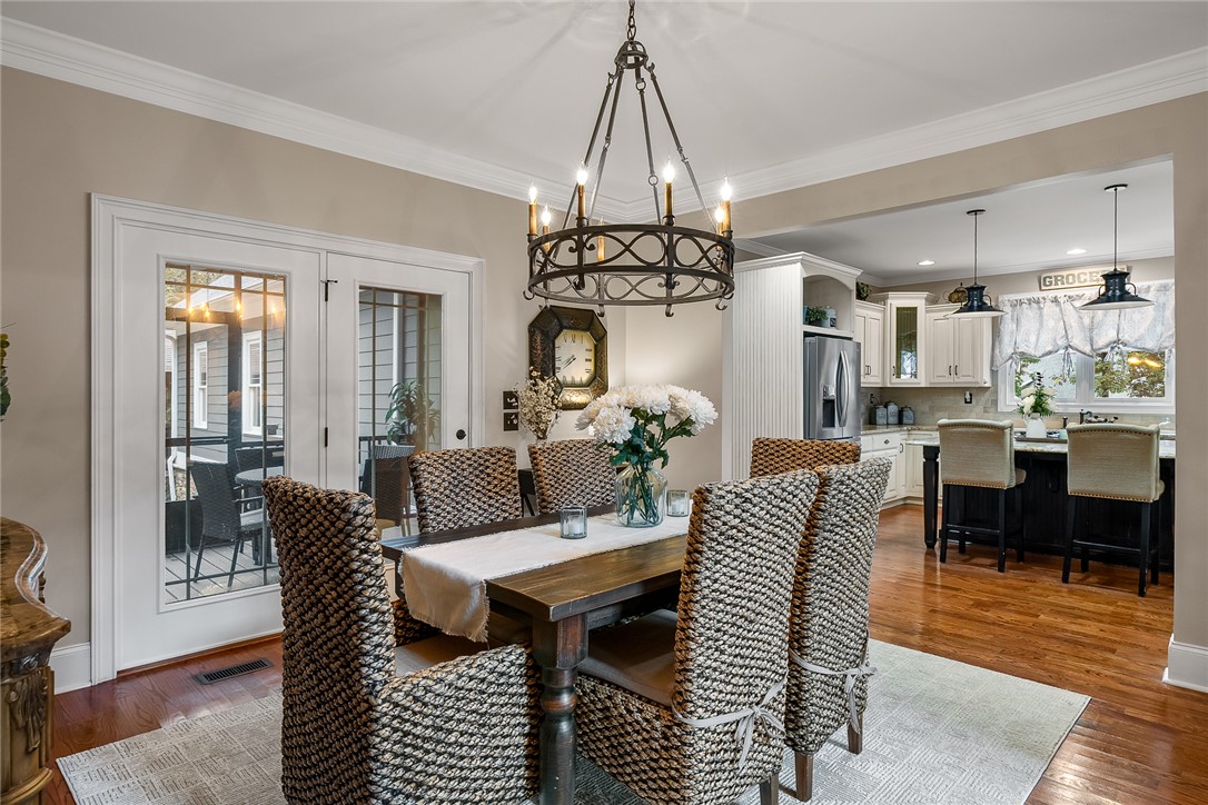 703 Lightwind Court Seneca, SC 29672 - Photo 15 of 50 Dining