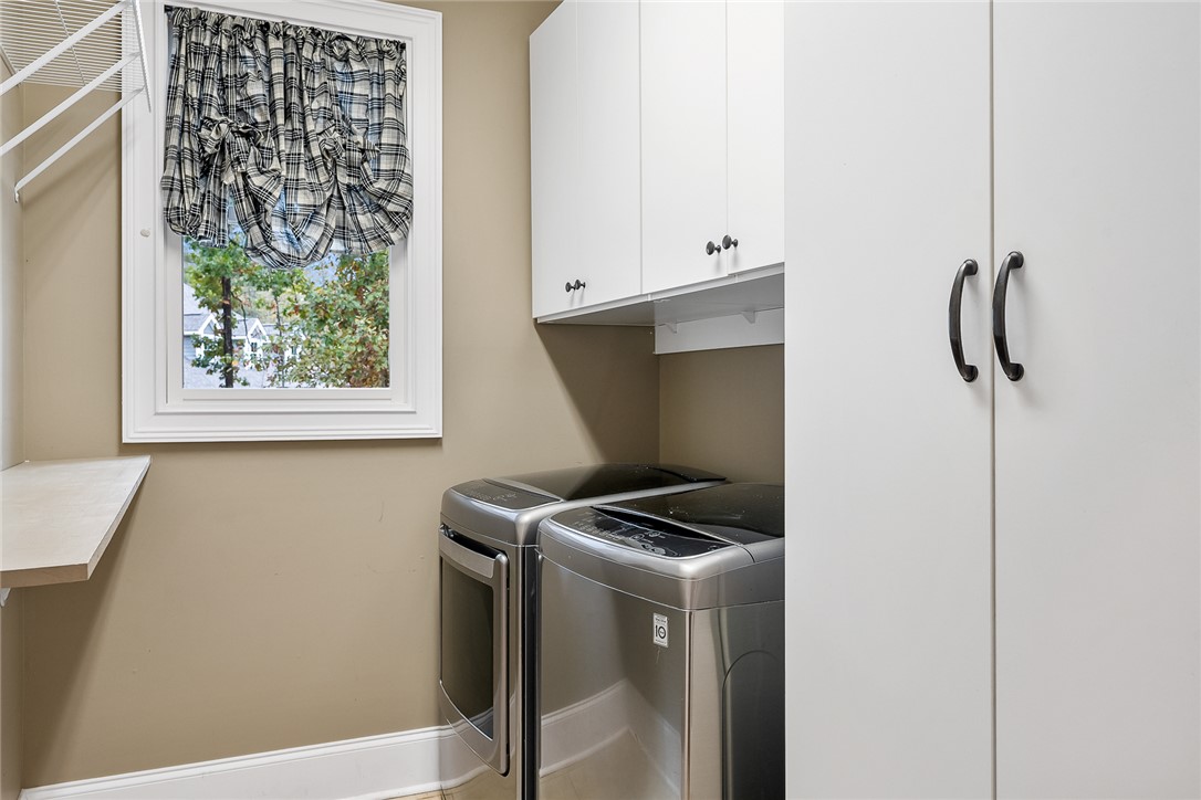 703 Lightwind Court Seneca, SC 29672 - Photo 32 of 50 Laundry main floor