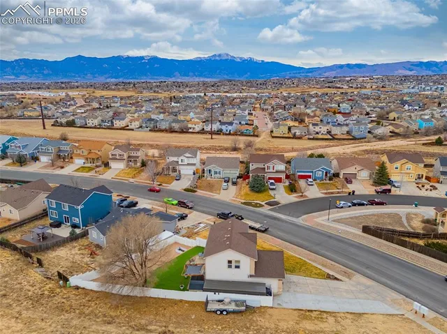 $415,000 | 2053 Meadowbrook Parkway, Colorado Springs, CO 80951