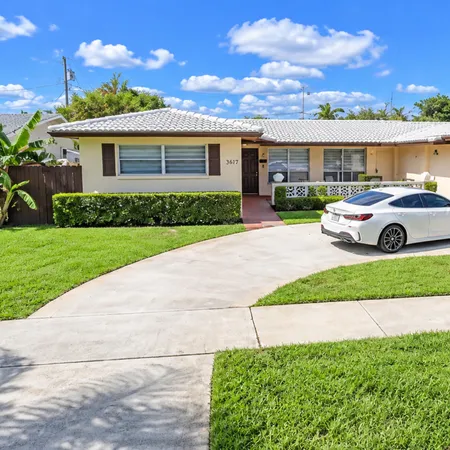 $3,250 | 3617 Polk Street, Hollywood, FL 33021