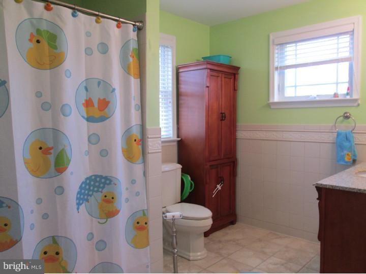 1103 Church Road Hatfield, PA 19440 - Photo 14 of 25 Bathroom