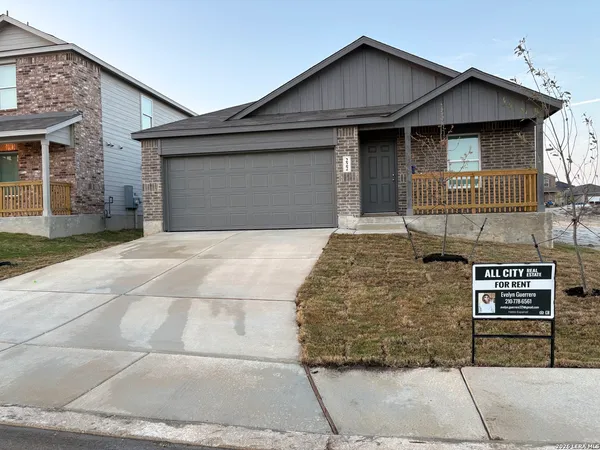 $1,750 | 222 Amy, San Antonio, TX 78253