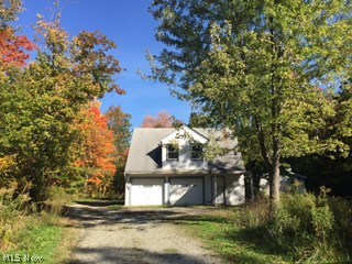 11841 County Line Road Chesterland, OH 44026 - Photo 17 of 21 Guest house #1